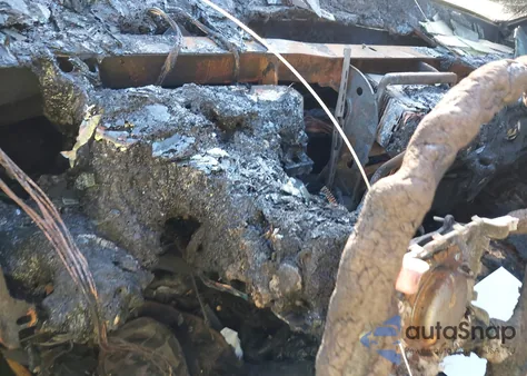 2002 Dodge Dakota из США, поврежденный, VIN 1B7GG12X92S724030